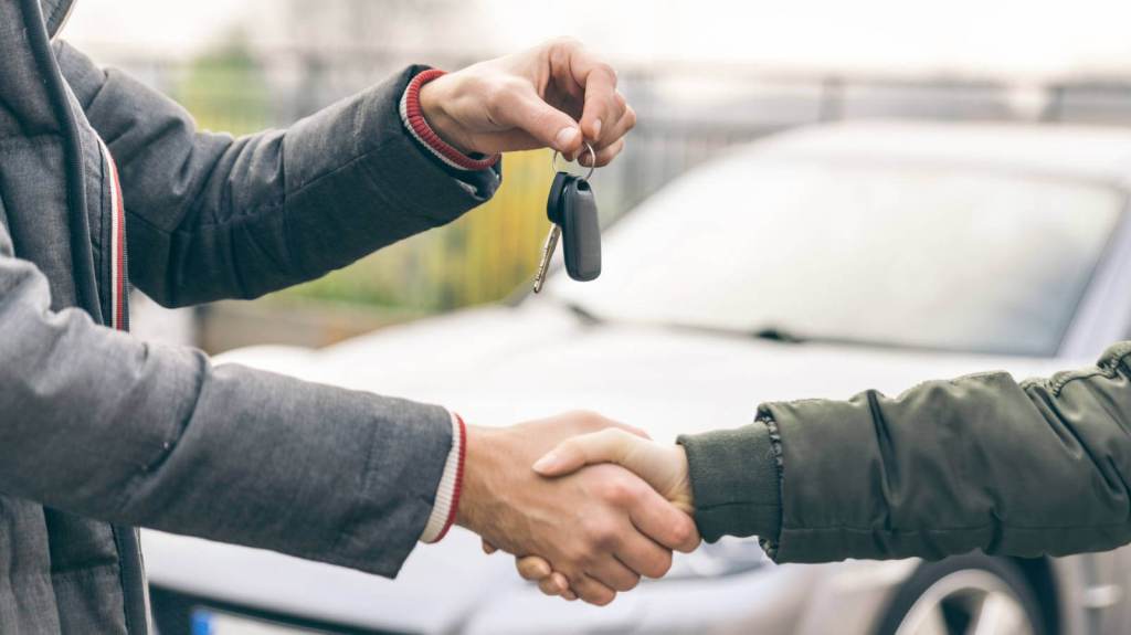 How to Finance Your First Car in 2025: Tips and Tricks